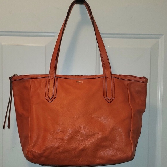 Fossil Tote (Rare Color) - Picture 11 of 11
